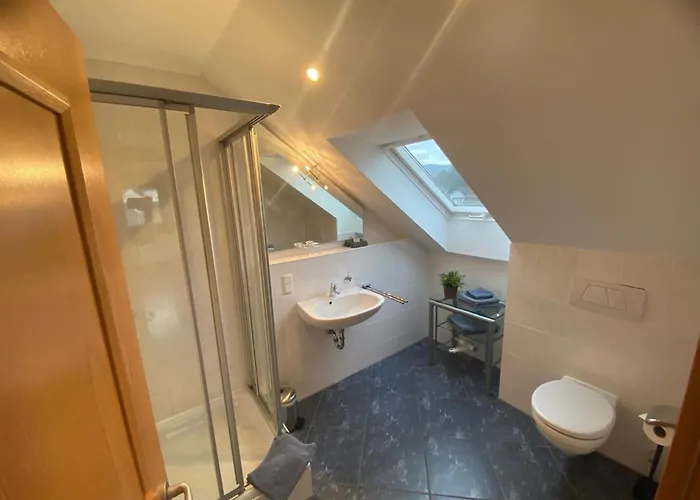 公寓 Am Weingut Lingen 巴特诺因阿尔-阿尔韦勒